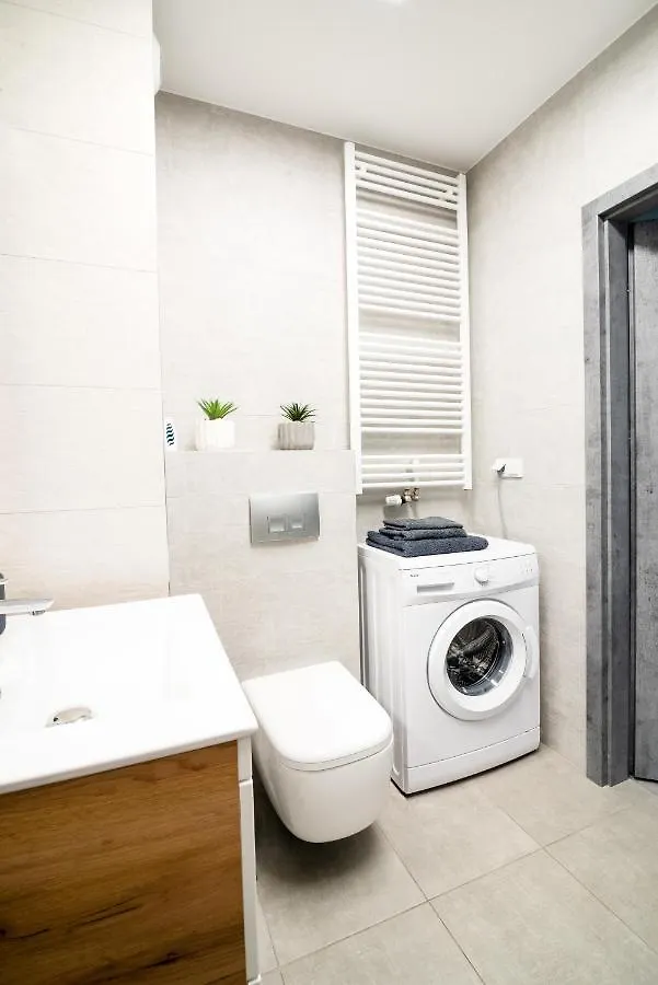 Unique Apt Eve - Free Garage Krakow 0*,  Poland